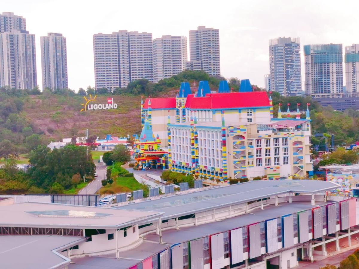 Legoland 3Min Lakeview Happyrainbowsuite 7Pax 2R2B Nusajaya  Dış mekan fotoğraf